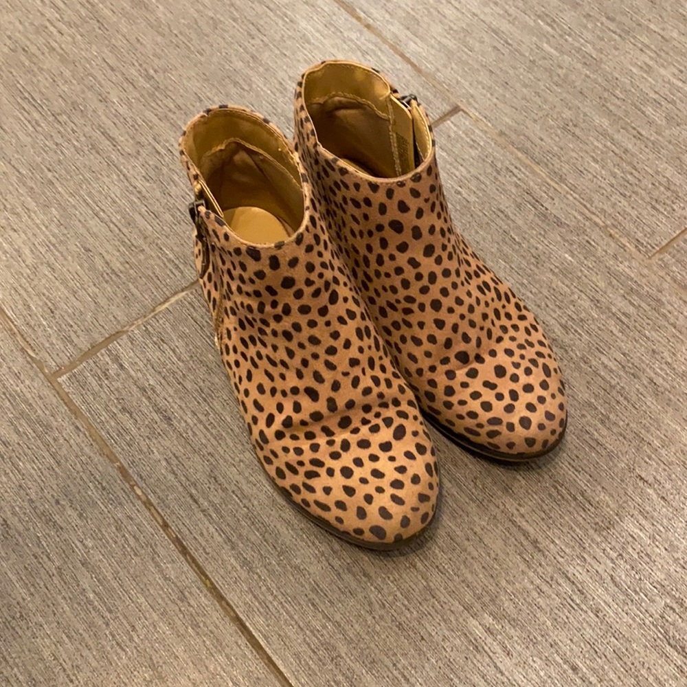 Leopard booties